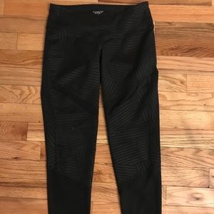 Old Navy mid-rise mesh leggings, sz ps